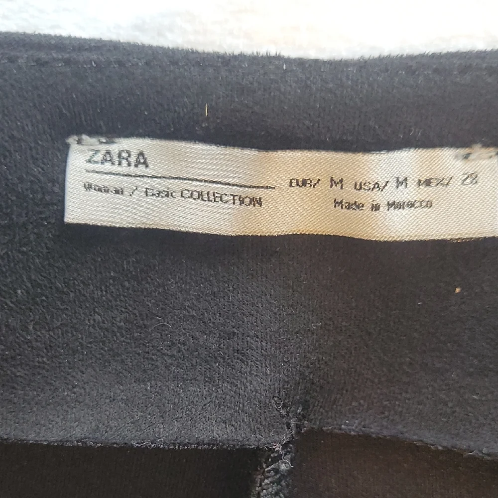 Black Mini Skirt - Picture 7 of 7